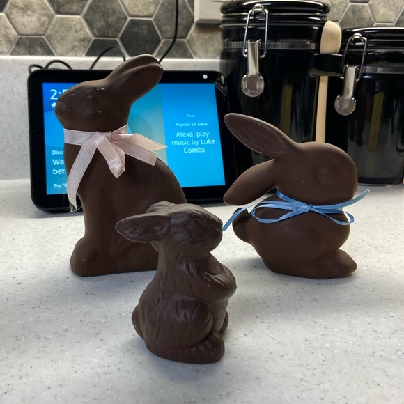 Assorted Easter Decor - Picture 3 of 5